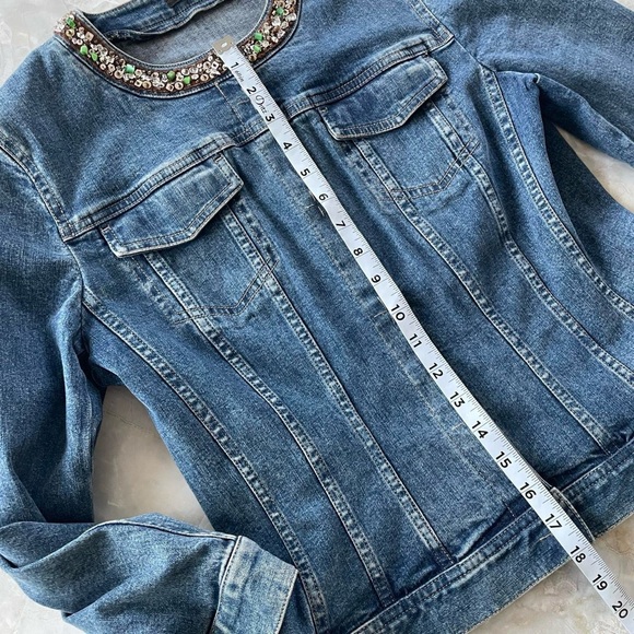 Tahari Embellished Bead Sequin Neckline Denim Jacket - Picture 8 of 8
